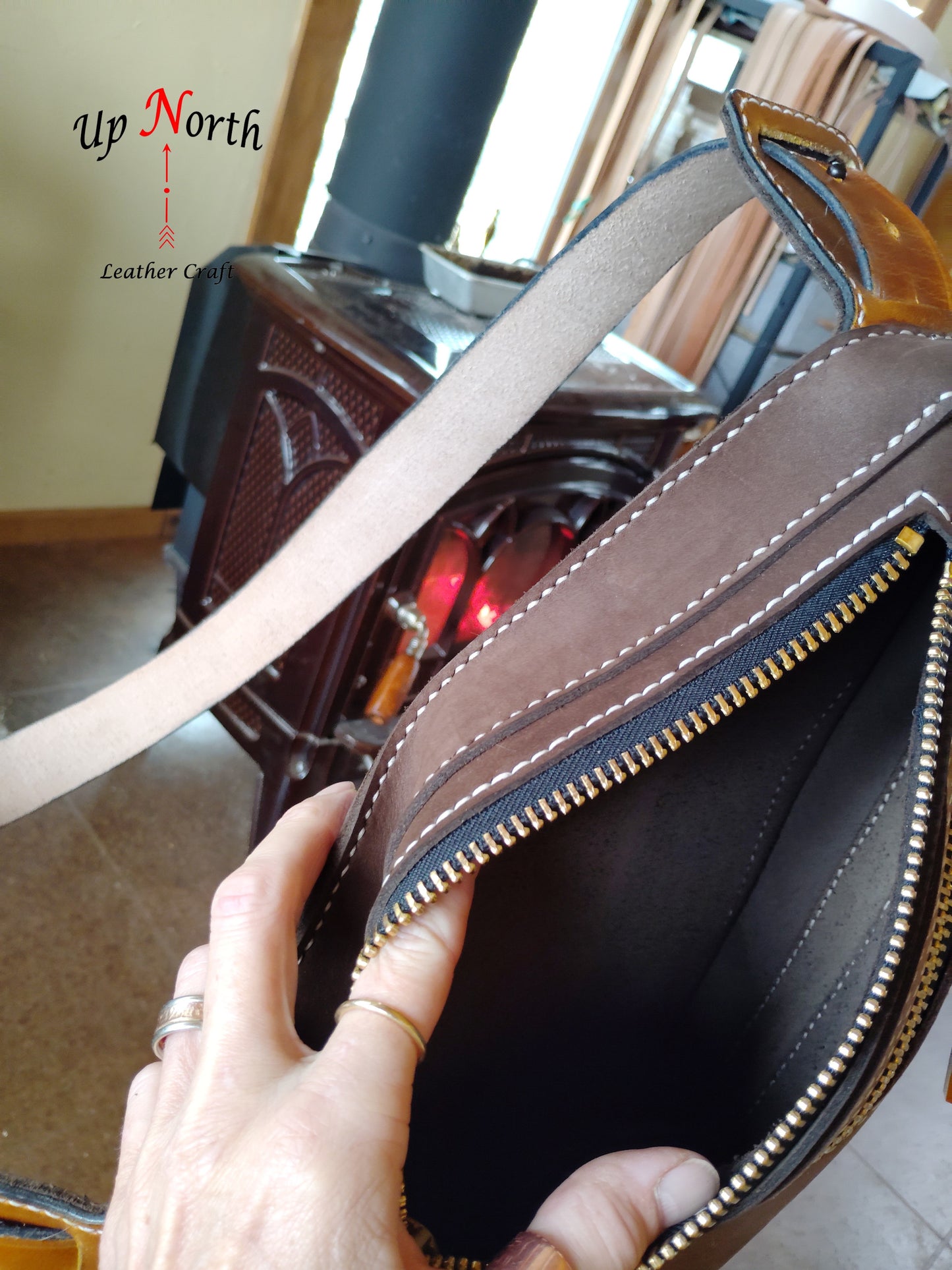 (01WP25) The White Pine Sling Bag - Dark Earth