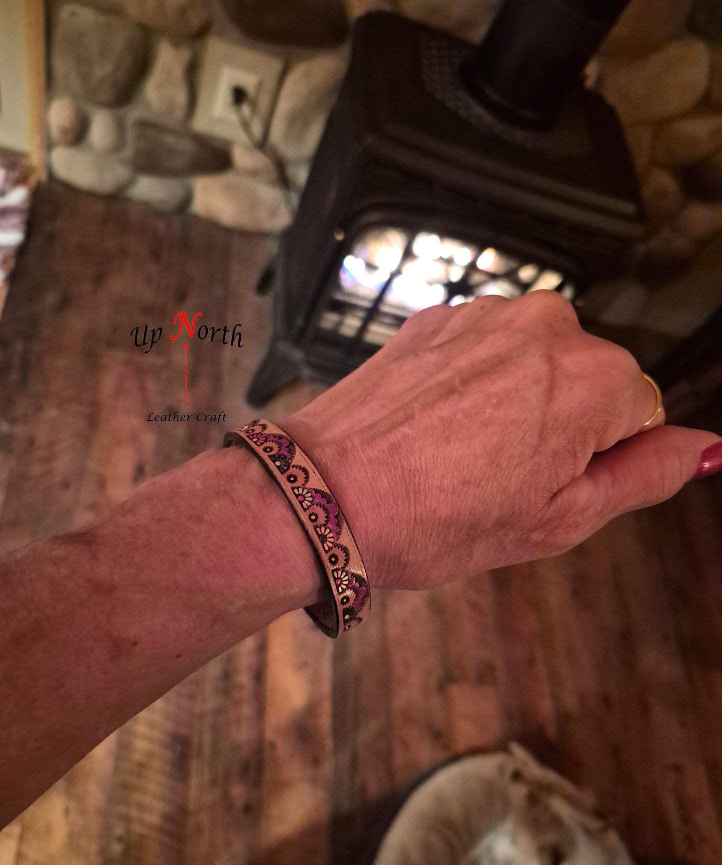 (11BR25) Leather Bracelet - Sunset Flowers