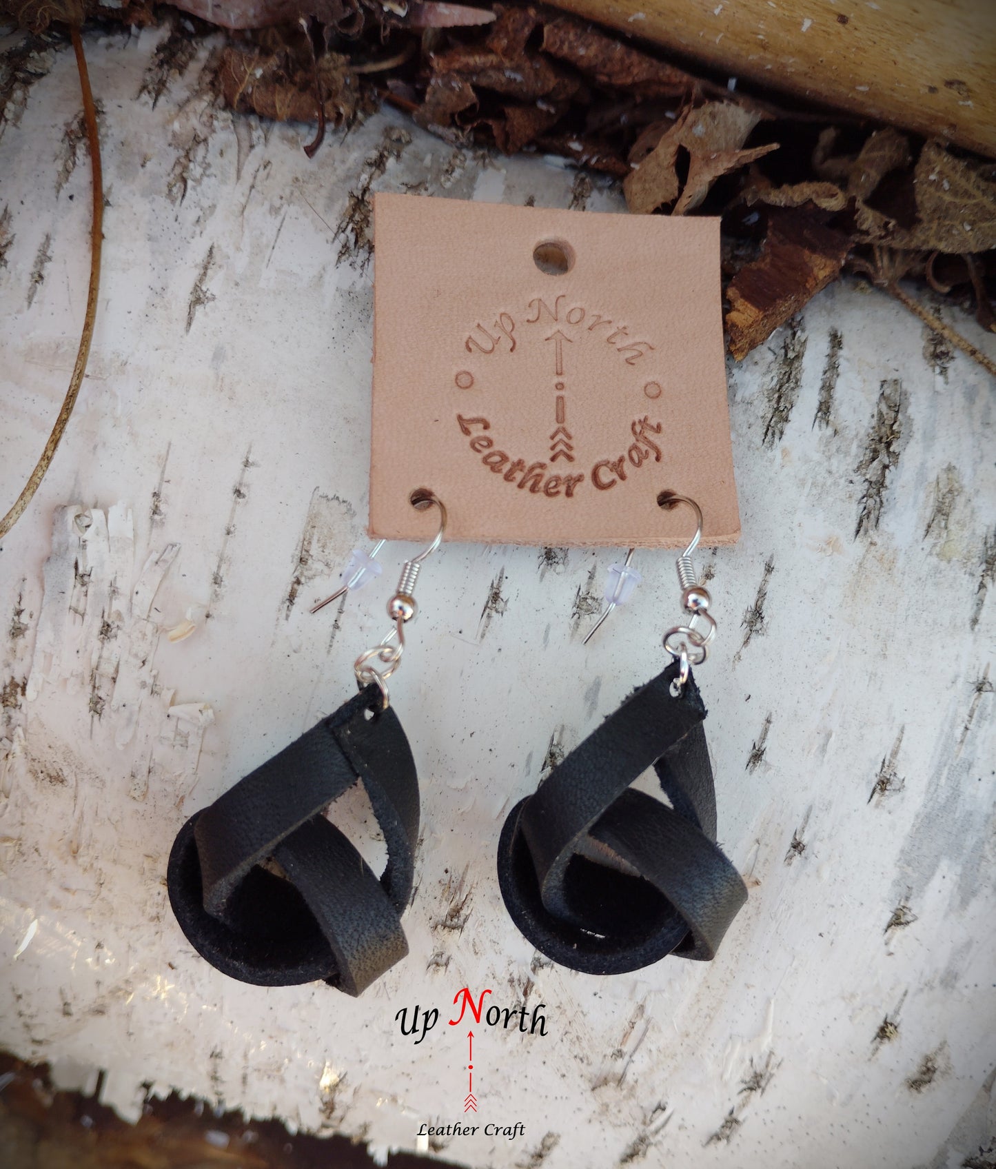 (08ER25) Leather Earrings - Black Tangles