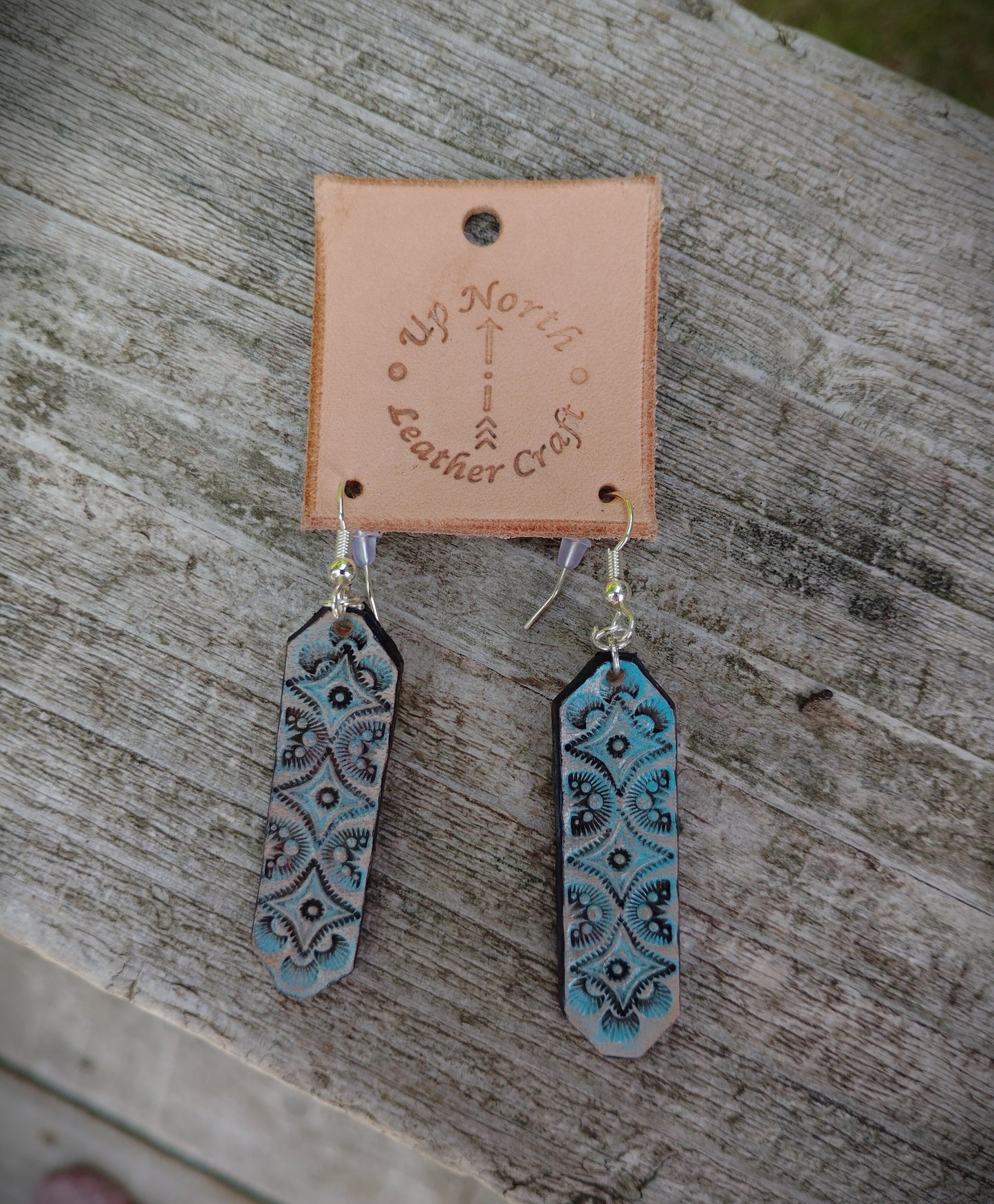 (13ER25) Leather Earrings - Sky Blue