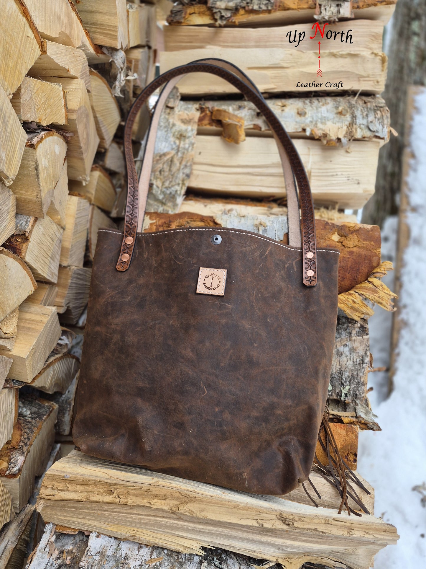 (01TOT26) Up North Leather Tote Bag - Old School