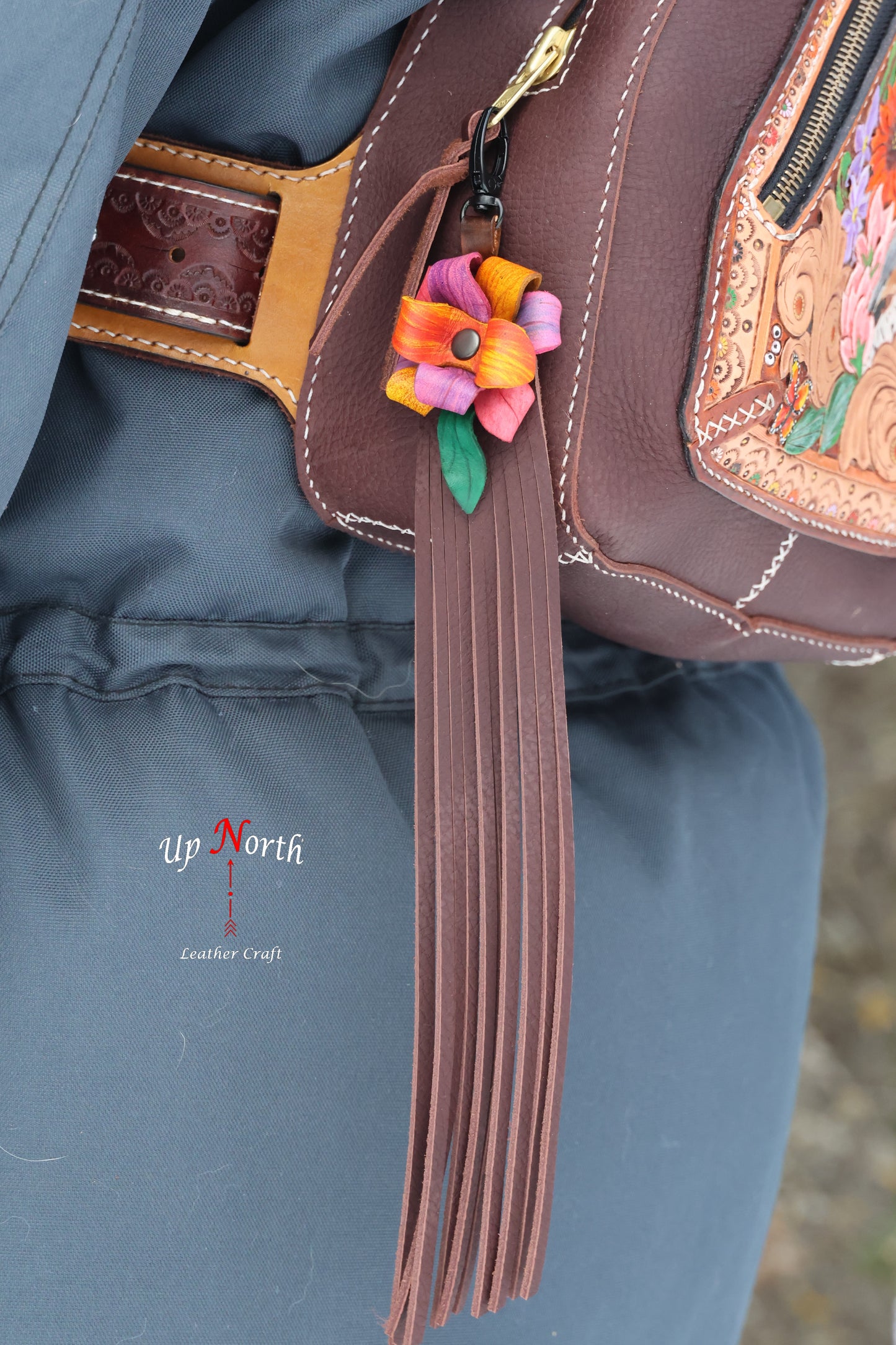 (01WP26) The White Pine Sling Bag - Wisteria