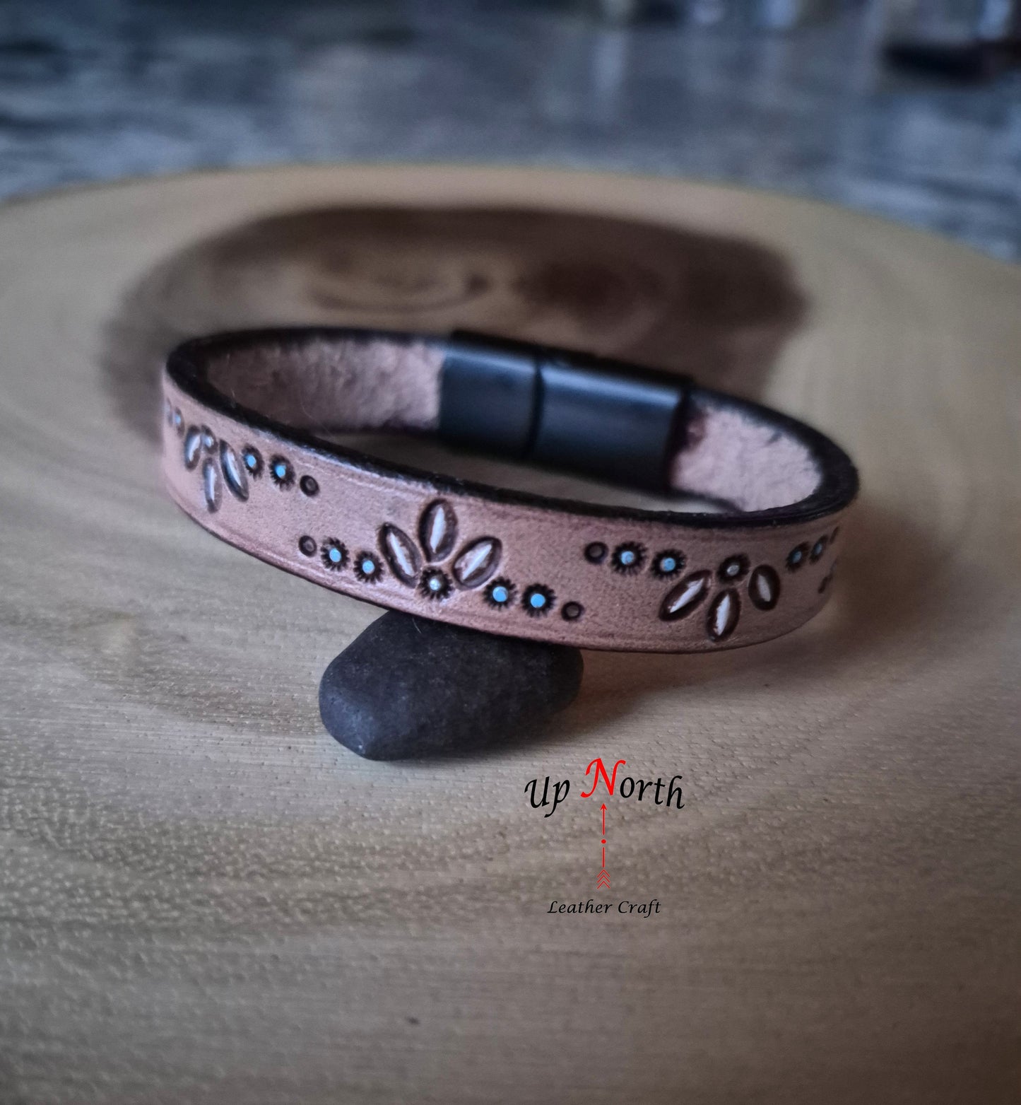 (02BR25) Leather Bracelet - White Flower