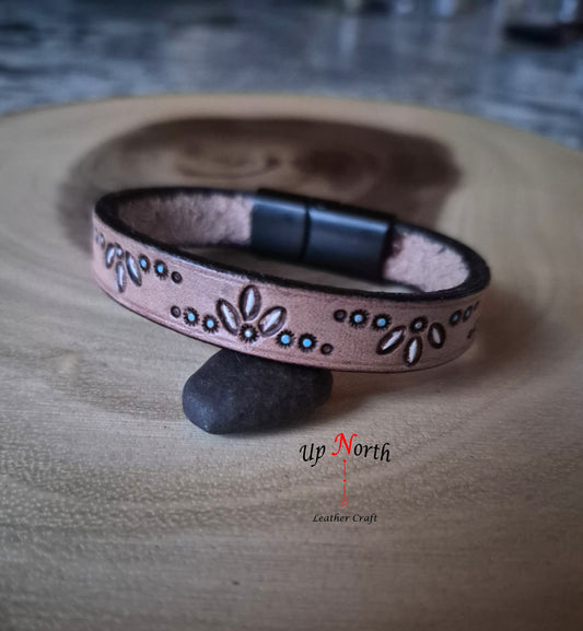 (02BR25) Leather Bracelet - White Flower