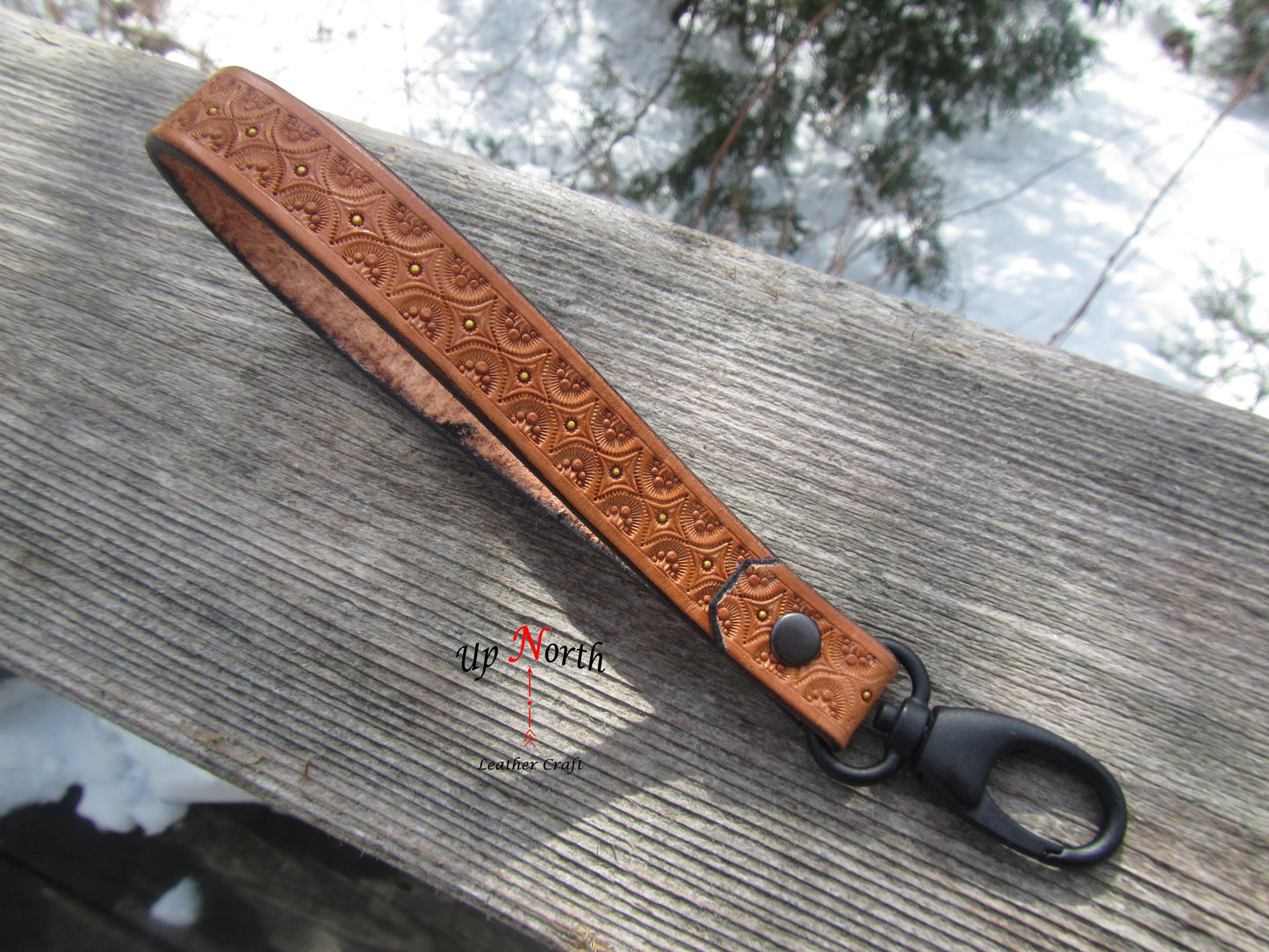 (02LA25) Leather Lanyard - Gold Dots