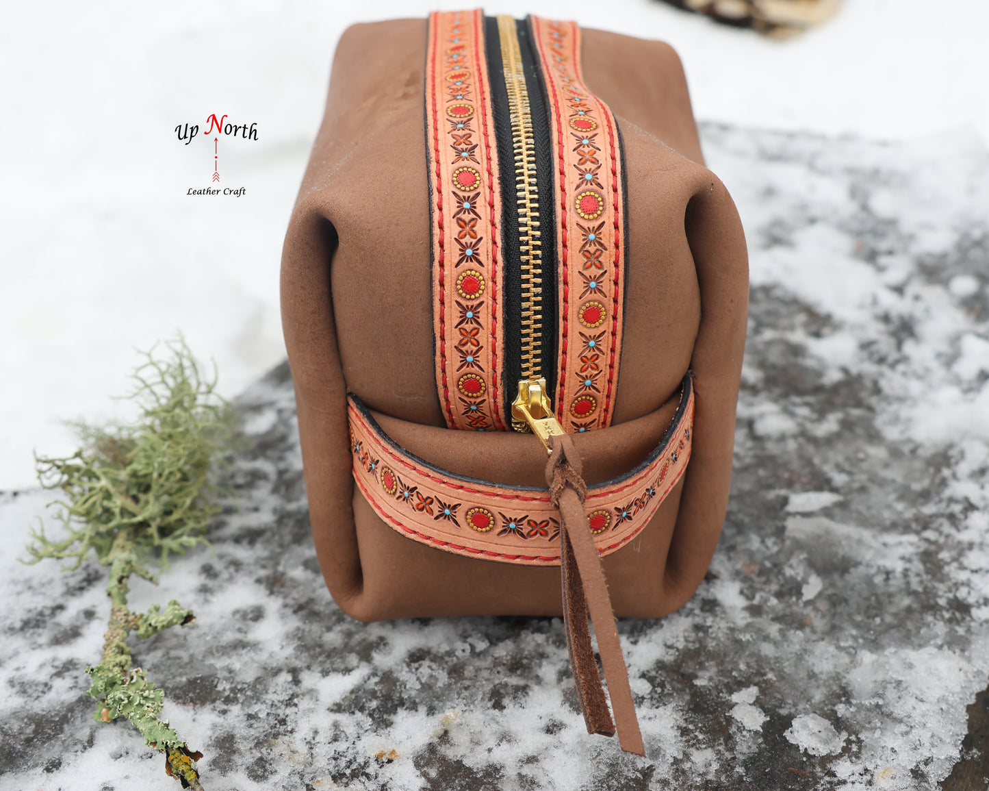 (02TB25) Leather Toiletry Bag - Hazelnut