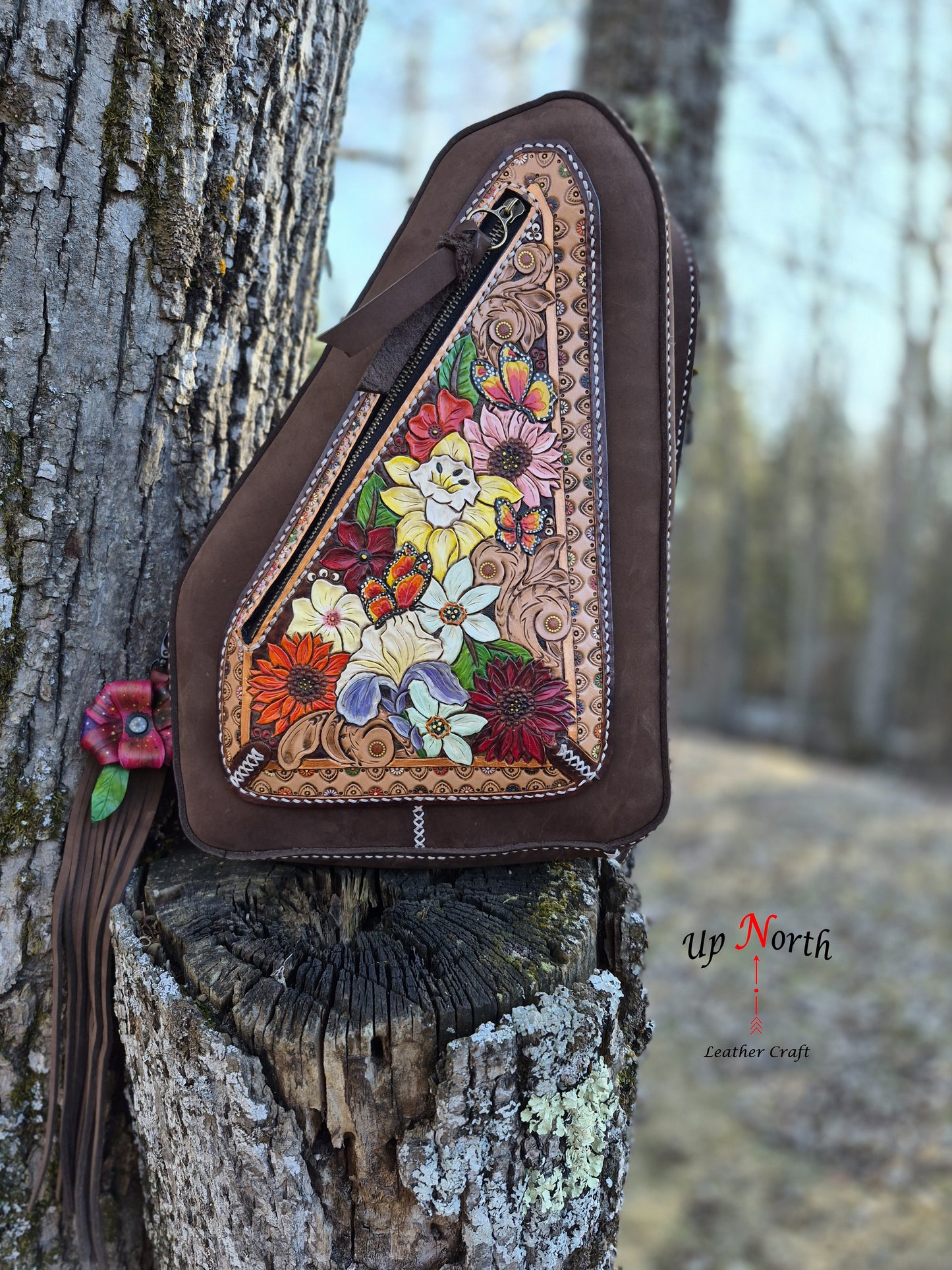 (02WP26) The White Pine Sling Bag - Chocolate Frost