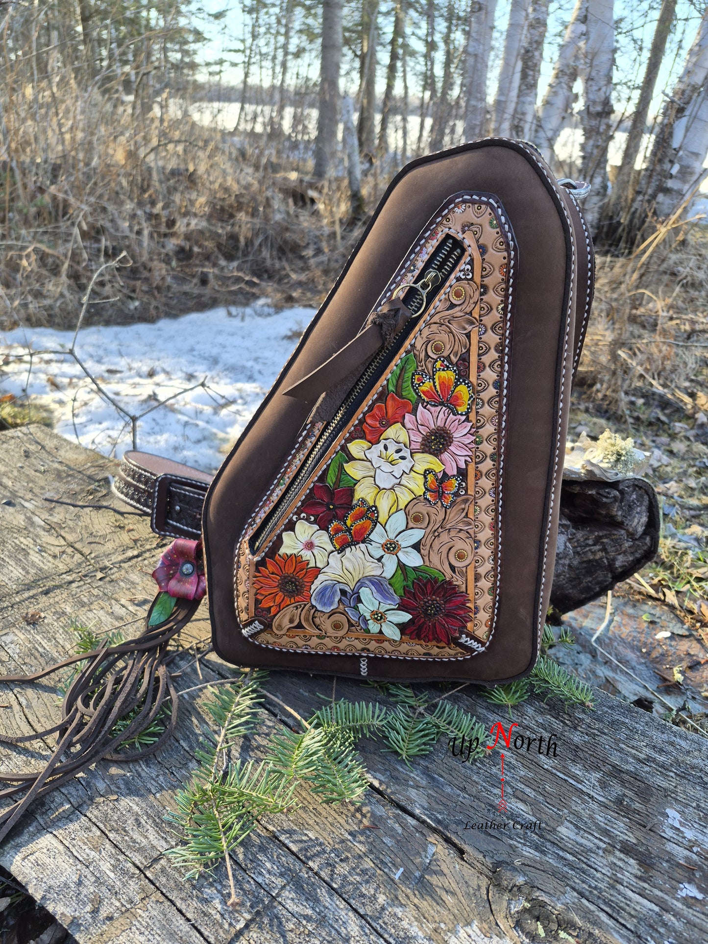 (02WP26) The White Pine Sling Bag - Chocolate Frost