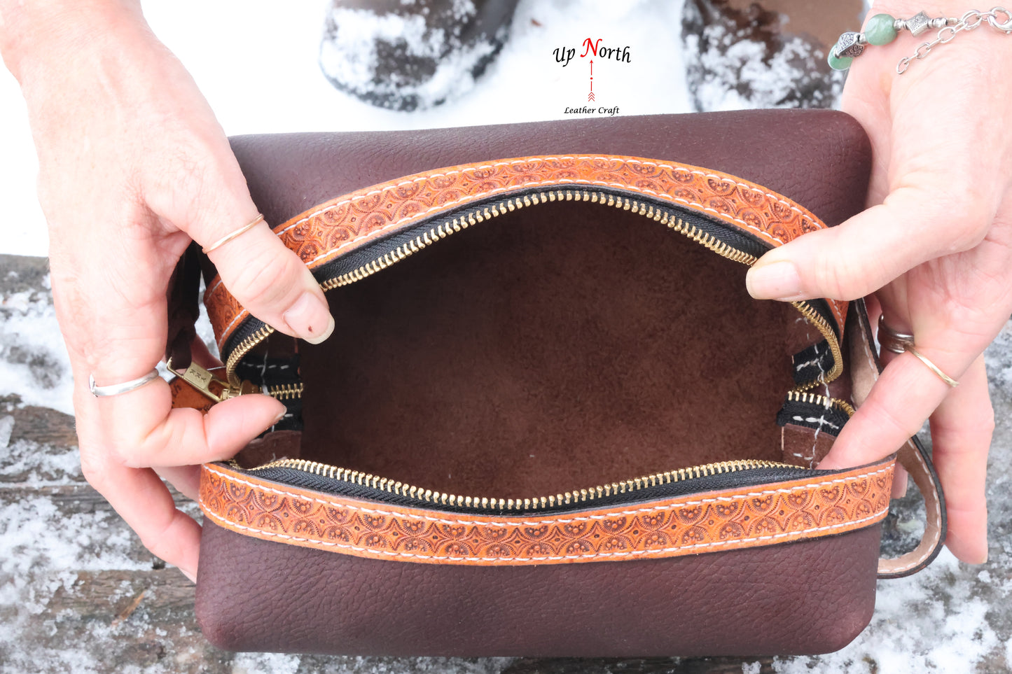 (03TB25) Leather Toiletry Bag - Ebbtide