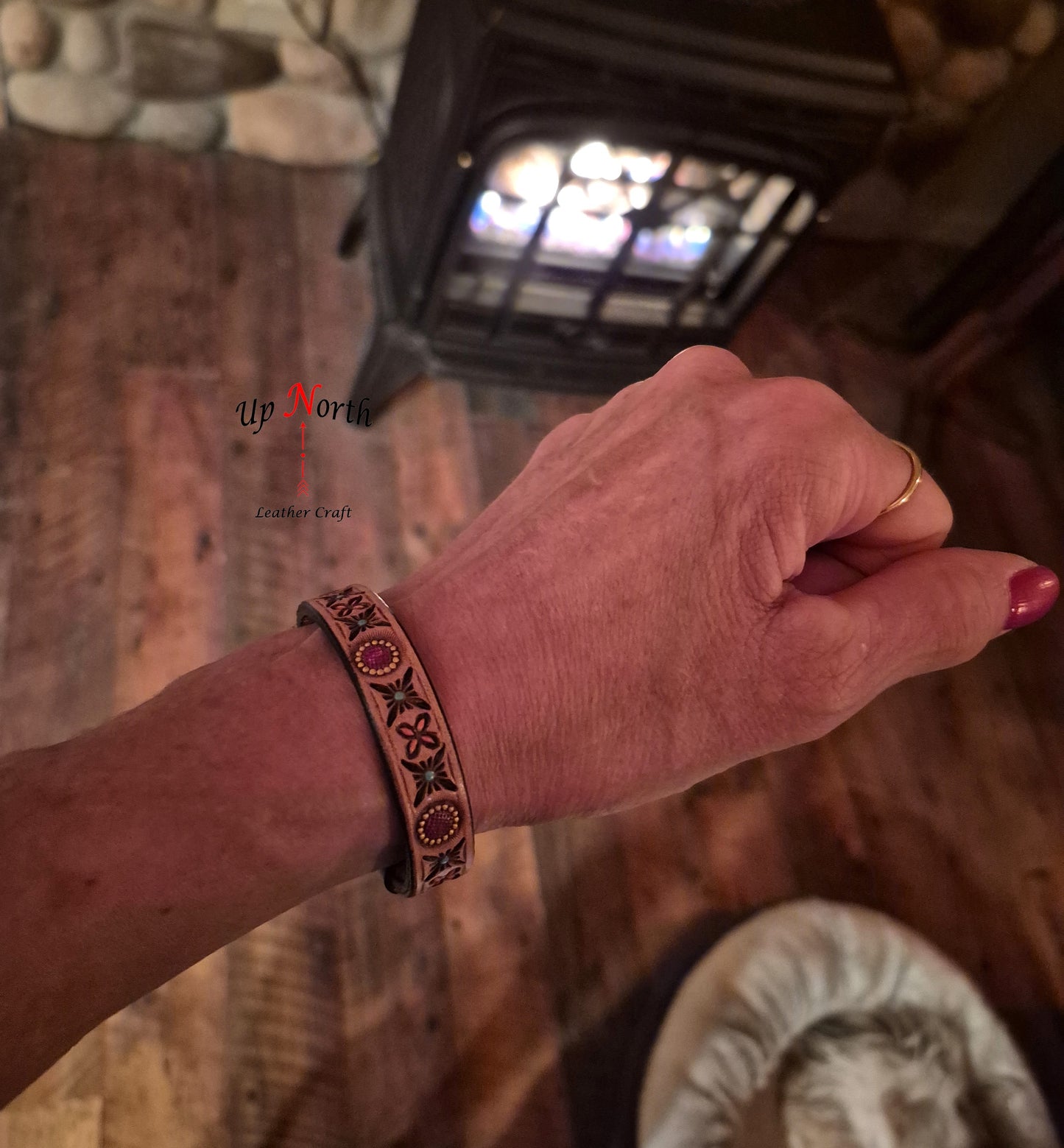 (11BR25) Leather Bracelet - Aztec