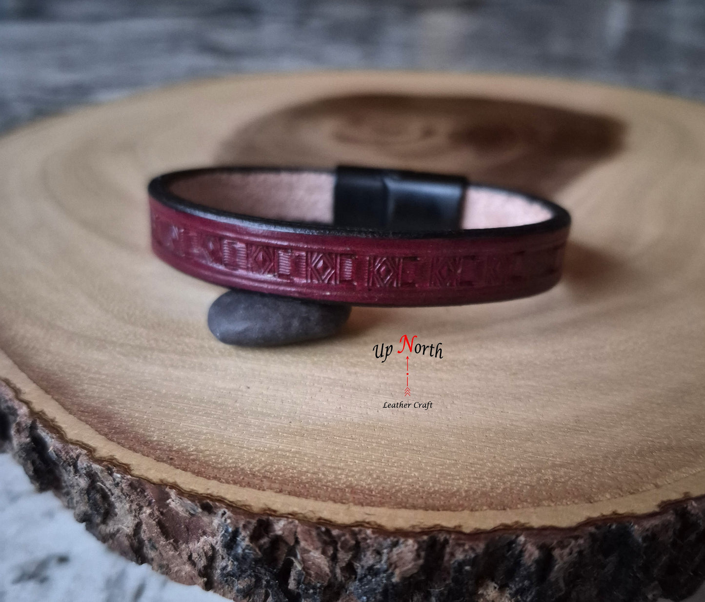 (13BR25) Leather Bracelet - Red Weave