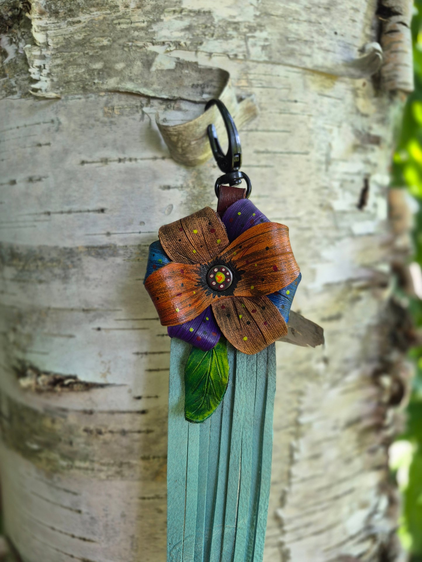 (14PC26) Leather Flower Purse Charm - Desert