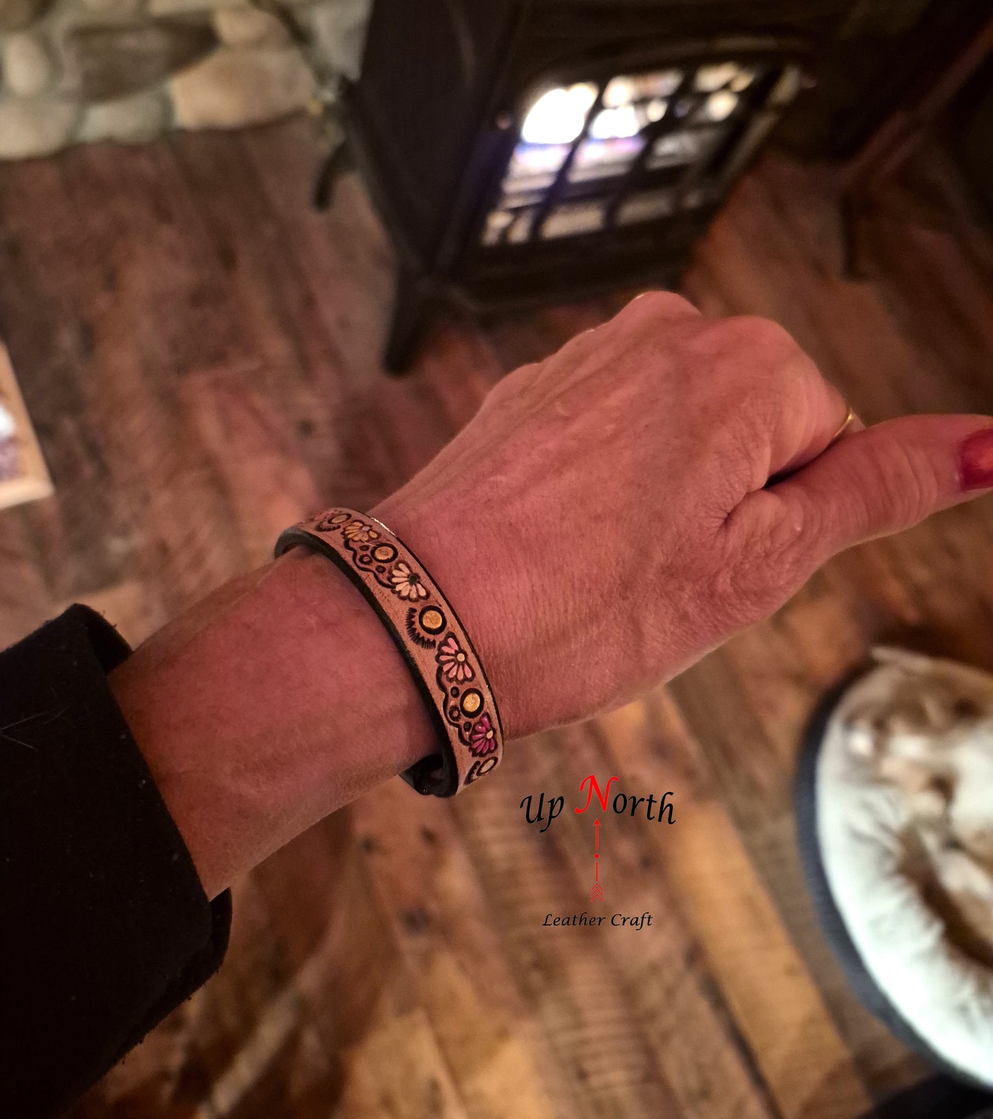 (17BR25) Leather Bracelet - Floral