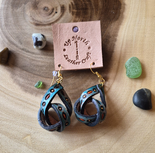 (17ER25) Leather Earrings - Desert Turquoise Tangles