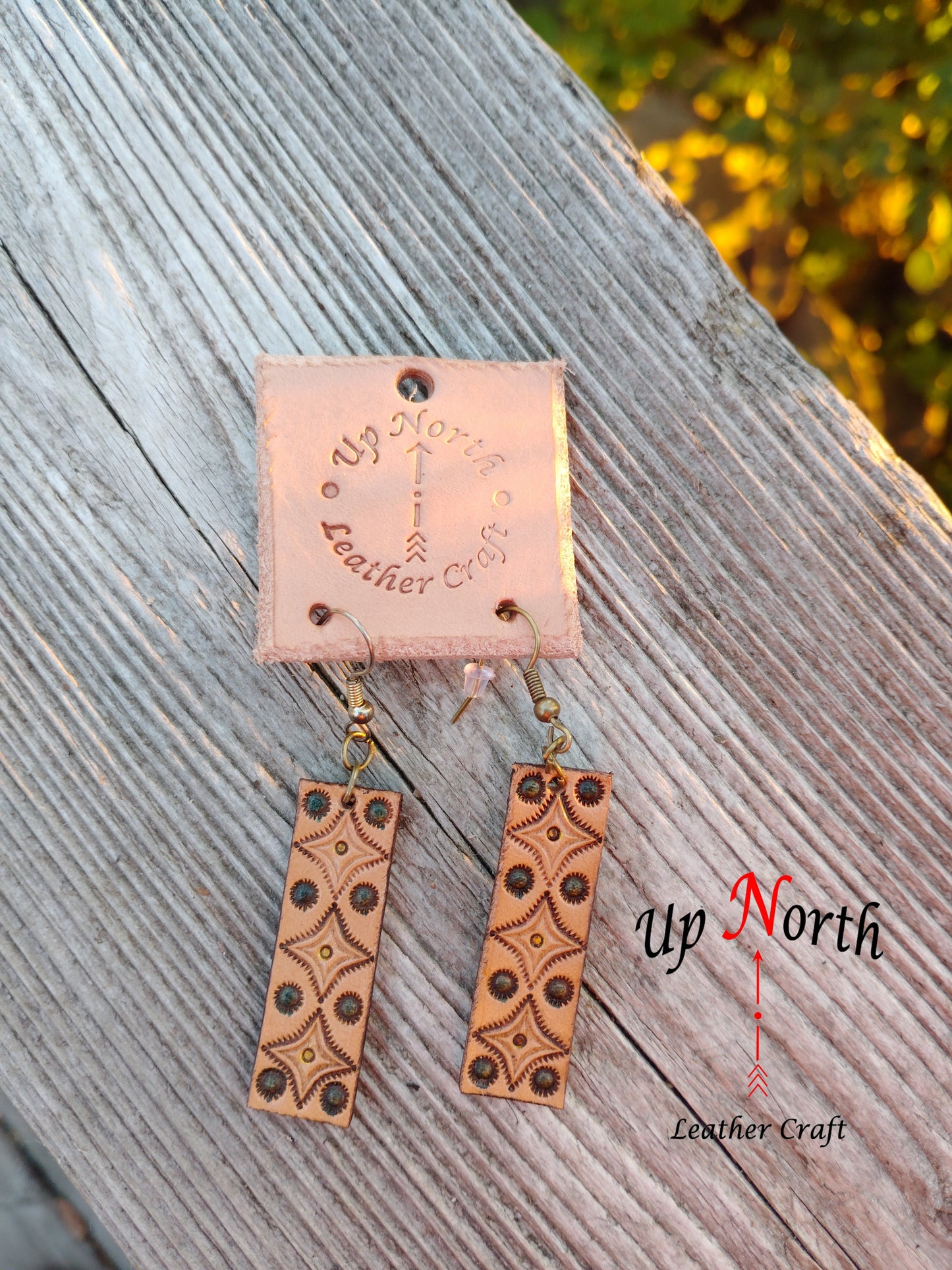 (30ER24) Handmade Leather Earrings - Starry Night