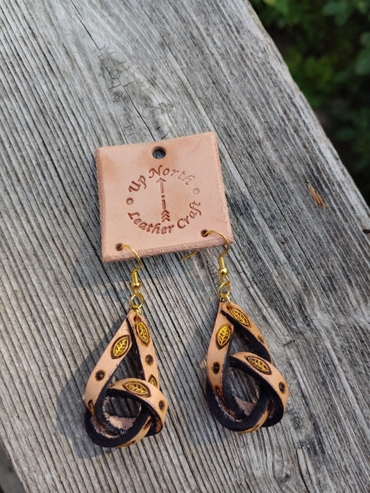 (26ER24) Handmade Leather Earrings - Gold Leaf