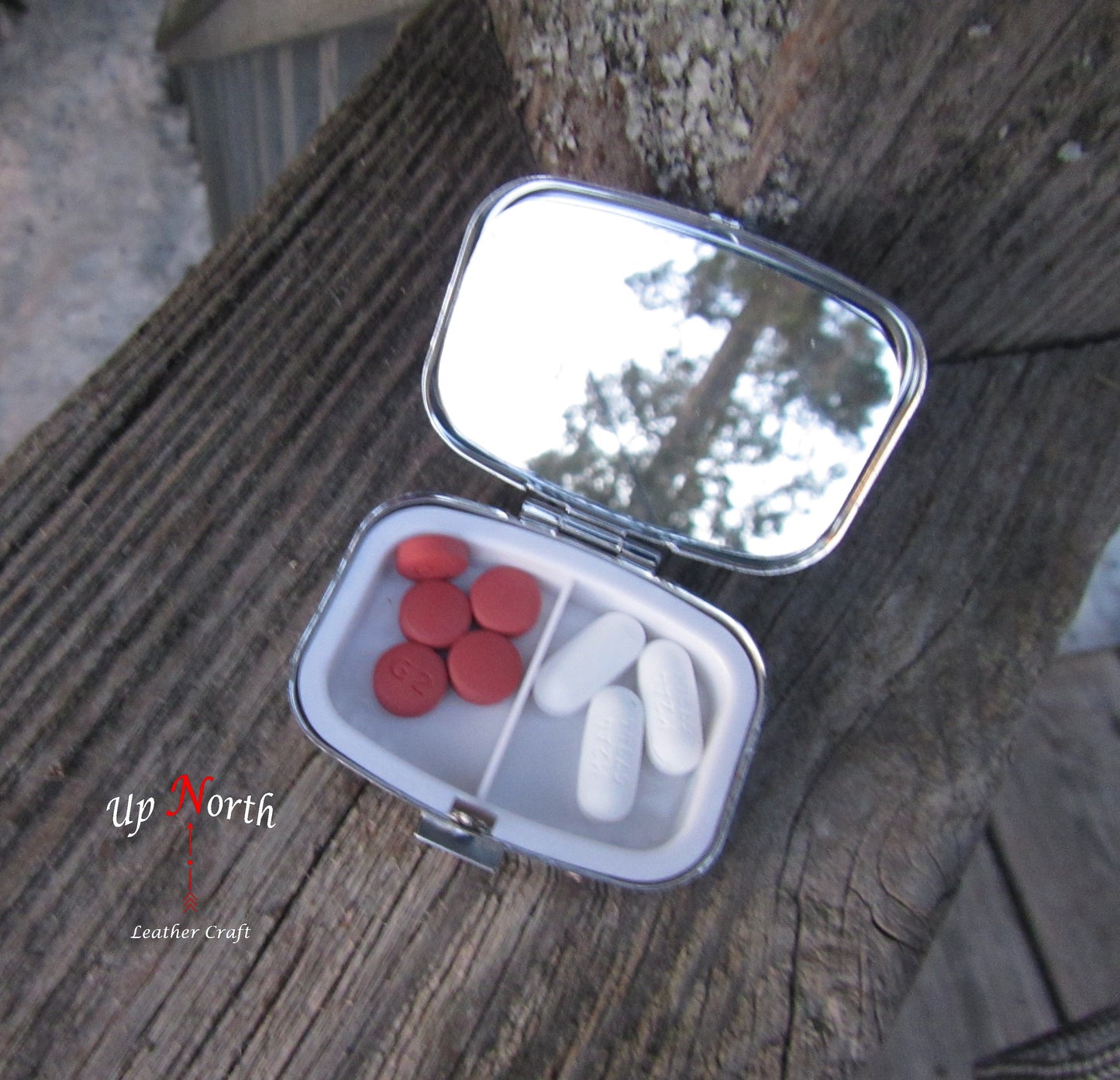 (08PP25) Leather Pill Box - Daffodil