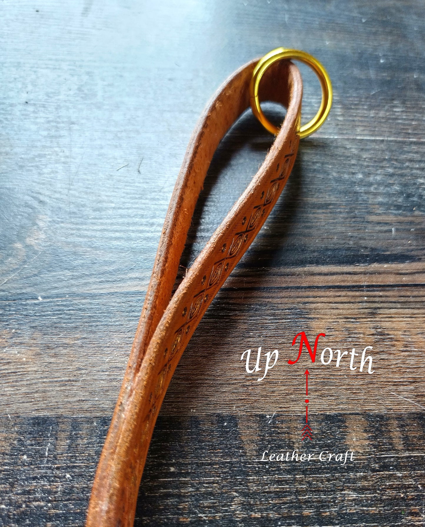 (01LM24) Handmade Leather Dog Leash for Medium Dogs - Gold Leaf